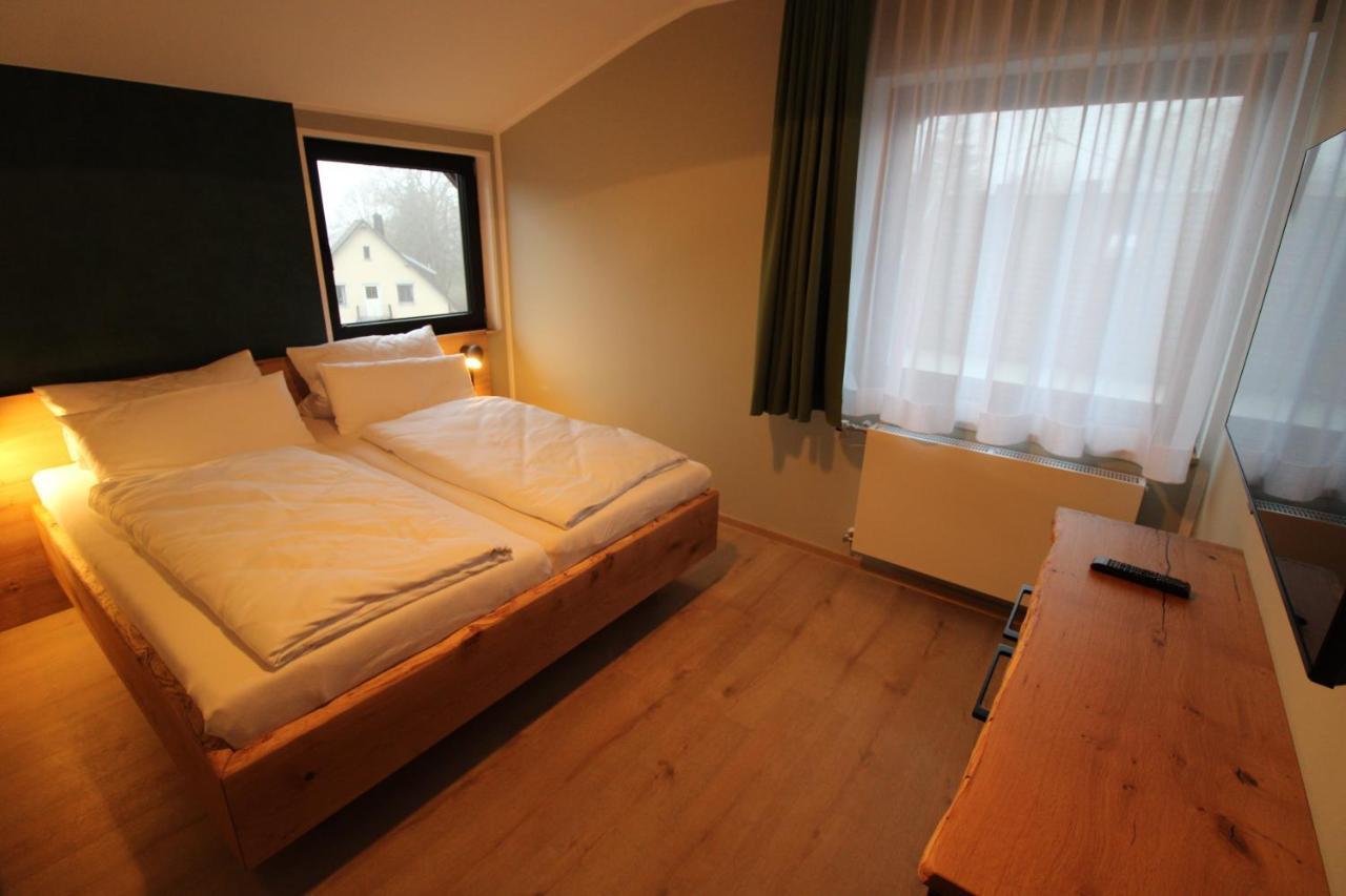 Der Hirsch Hotel Моншау Экстерьер фото