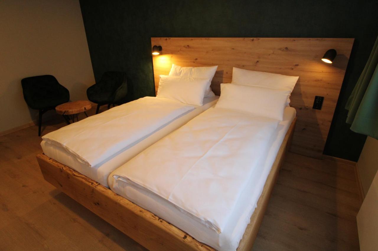 Der Hirsch Hotel Моншау Экстерьер фото