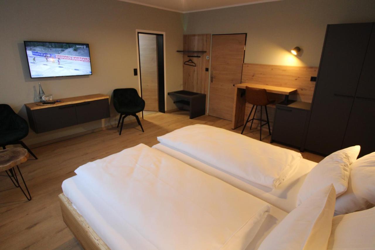 Der Hirsch Hotel Моншау Экстерьер фото