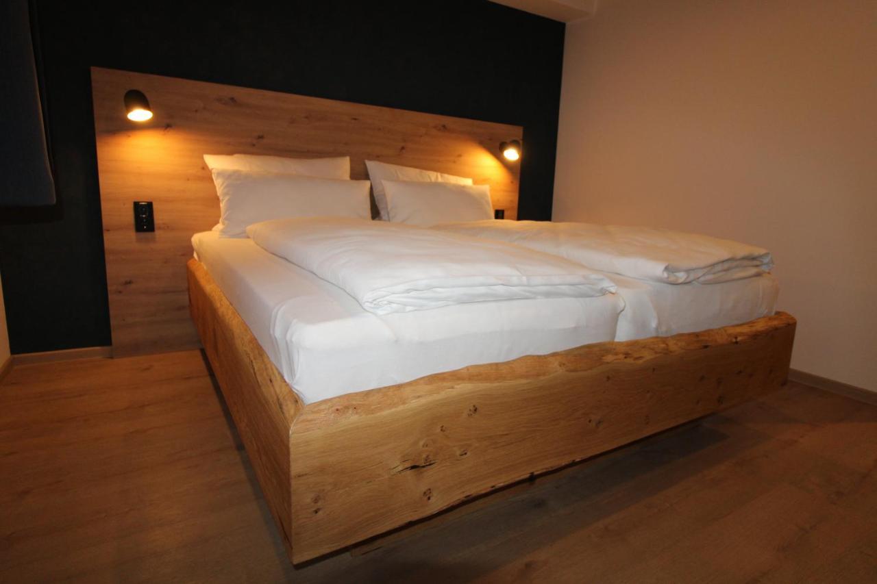 Der Hirsch Hotel Моншау Экстерьер фото