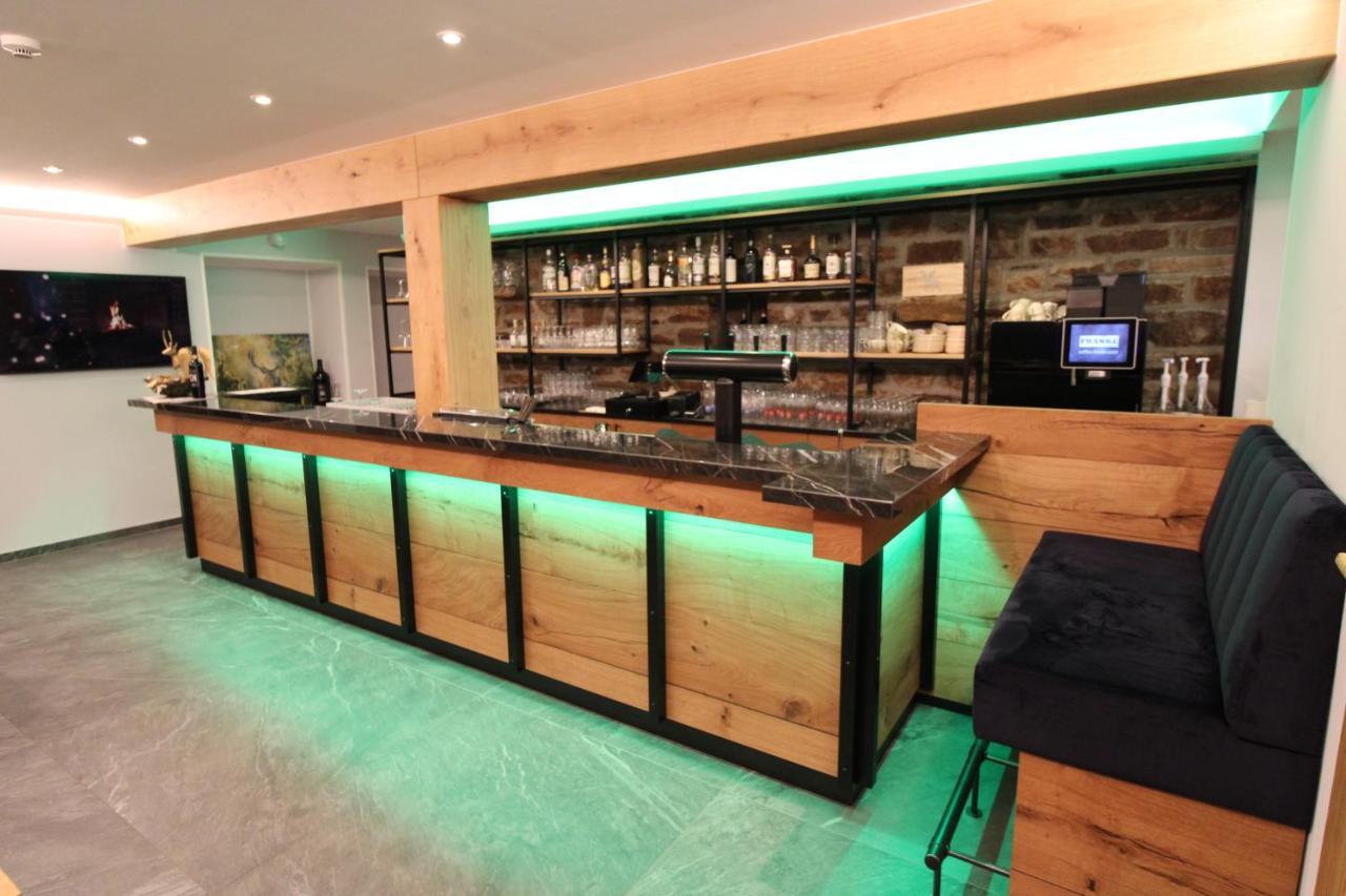 Der Hirsch Hotel Моншау Экстерьер фото